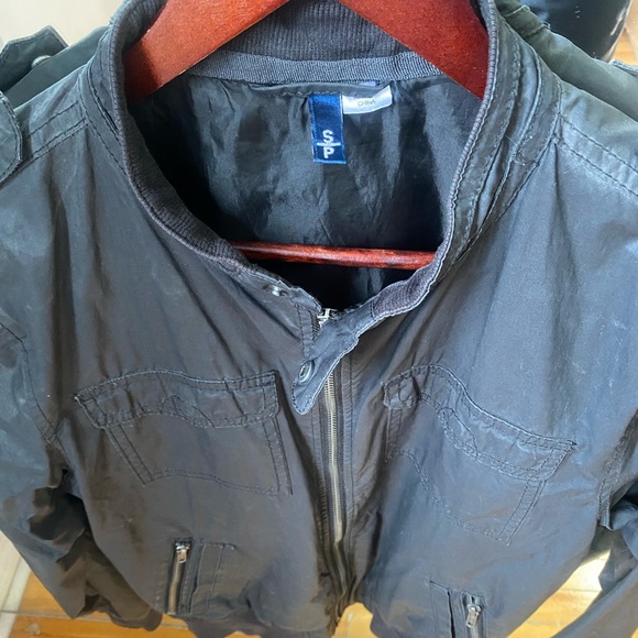 H&M Jacket - Picture 2 of 2